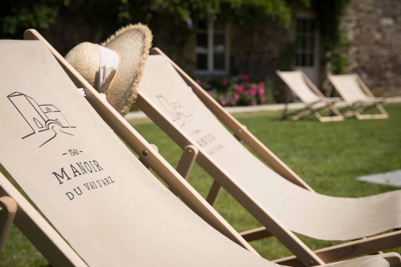 Manoir Du Vau D Arz Gites Et Chambres D Hotes Avec Piscine Malansac Exterior foto